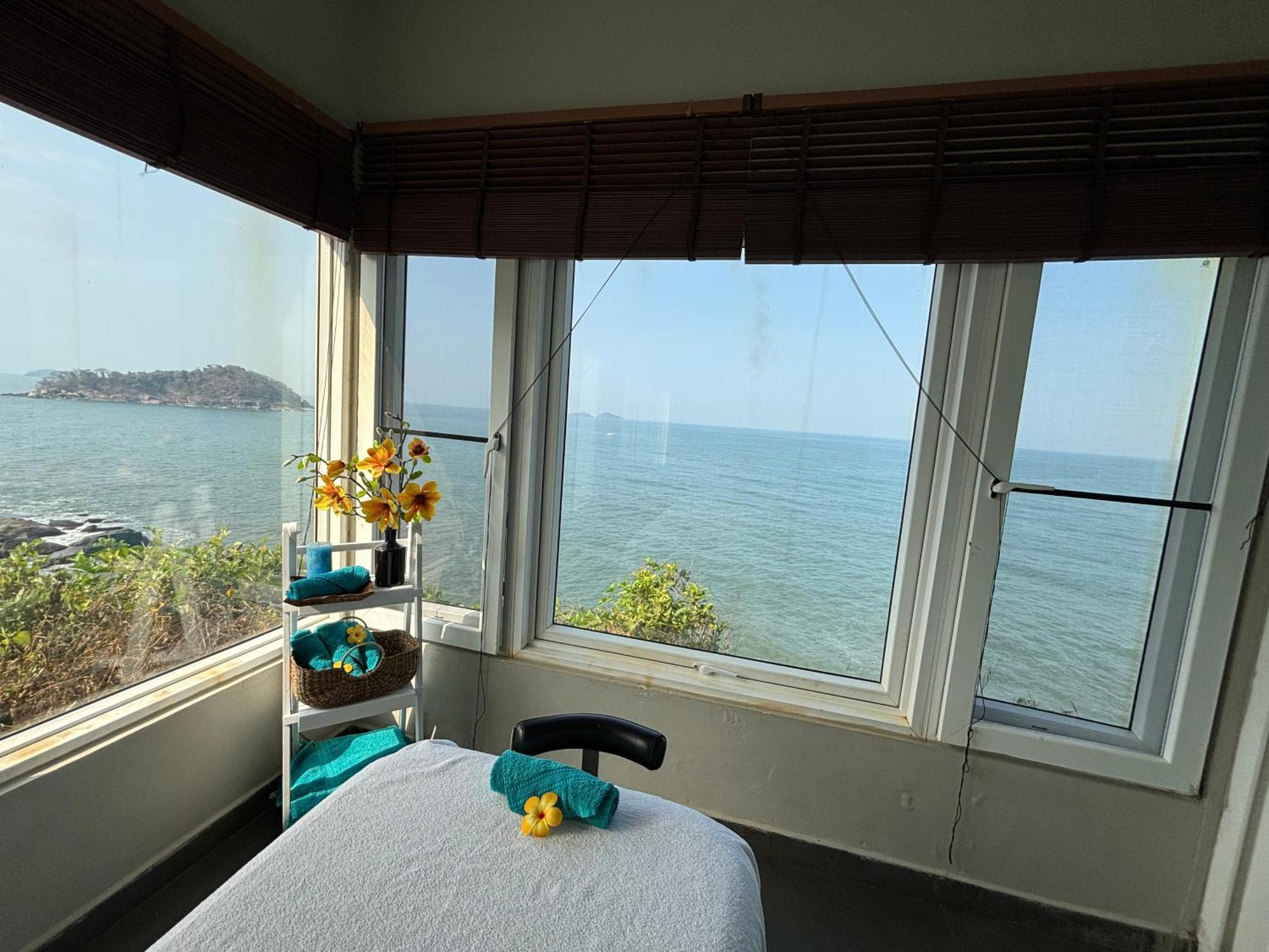 Cintacor Island Resort كاروار المظهر الخارجي الصورة