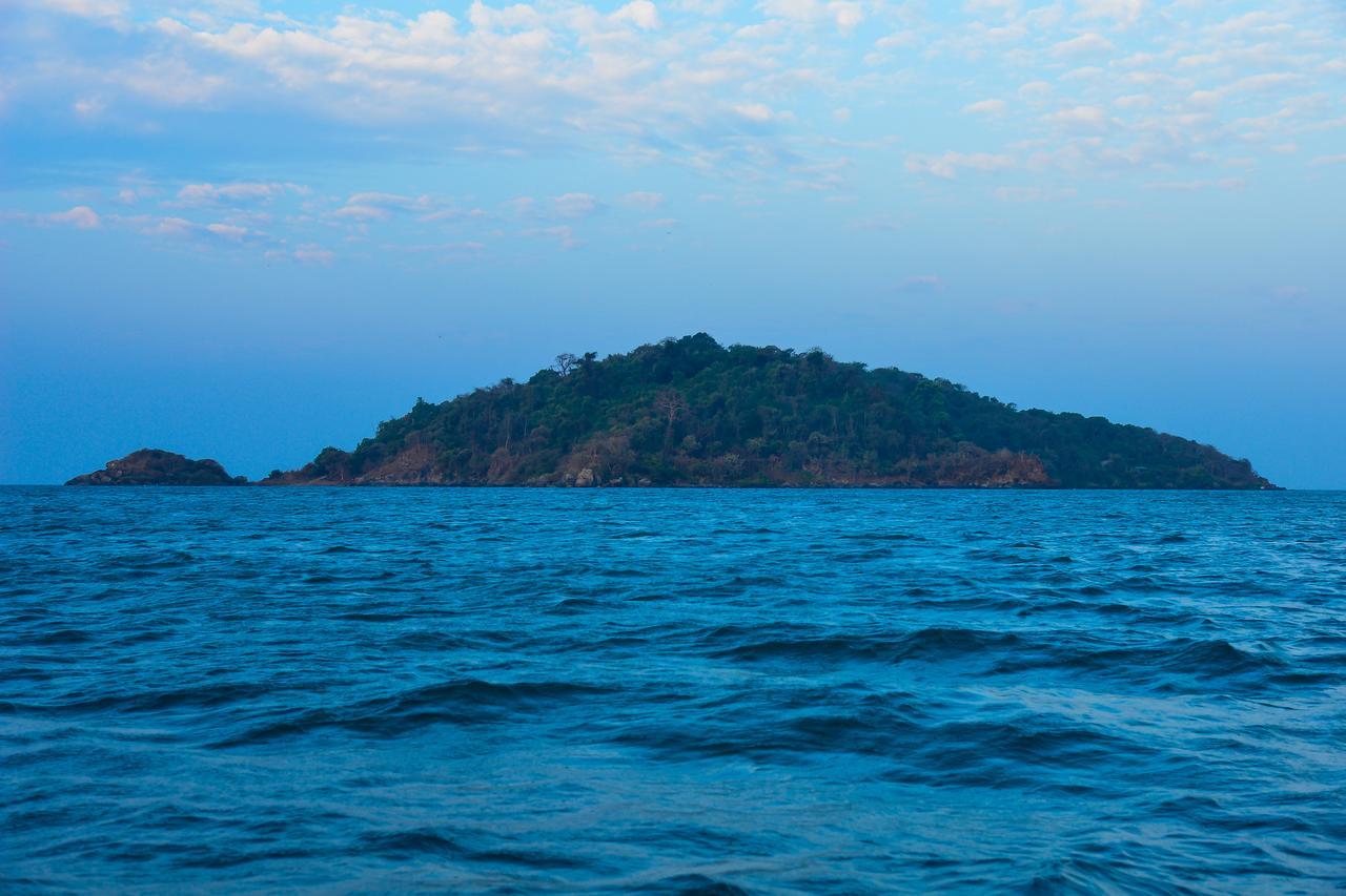 Cintacor Island Resort كاروار المظهر الخارجي الصورة